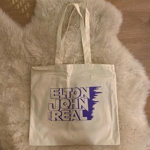 Réalisation par tote bag Elton John collab